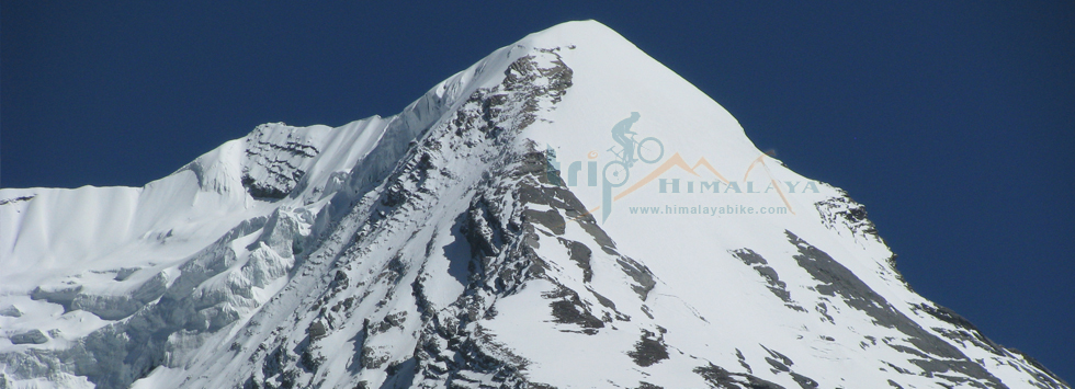 Pisang Peak Climbing